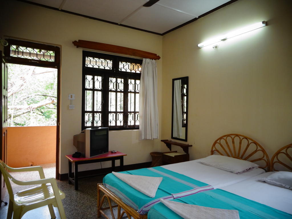 Pinto Guest House Кандолим Номер фото